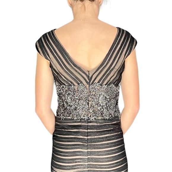 JOVANI V-NECK RUCHED FLORAL LACE BEADED BANDED WAIST ILLUSION SHEATH DRESS - Picture 6 of 16